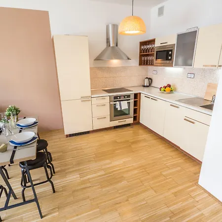 Luxury River Diamond Апартаменты