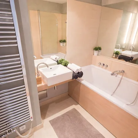 Luxury River Diamond شقة *