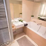 Luxury River Diamond Апартаменты *