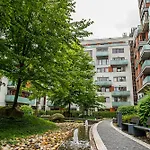 Апартаменты Luxury River Diamond Прага