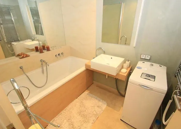 Luxury River Diamond